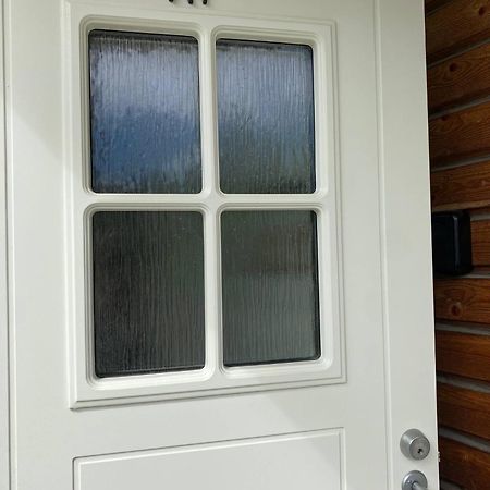 Upea Moderni Pieni Yksioe Rauhallisella Sijainnilla - Itsepalvelukirjautuminen - Self Check-In Vaasa Exterior foto